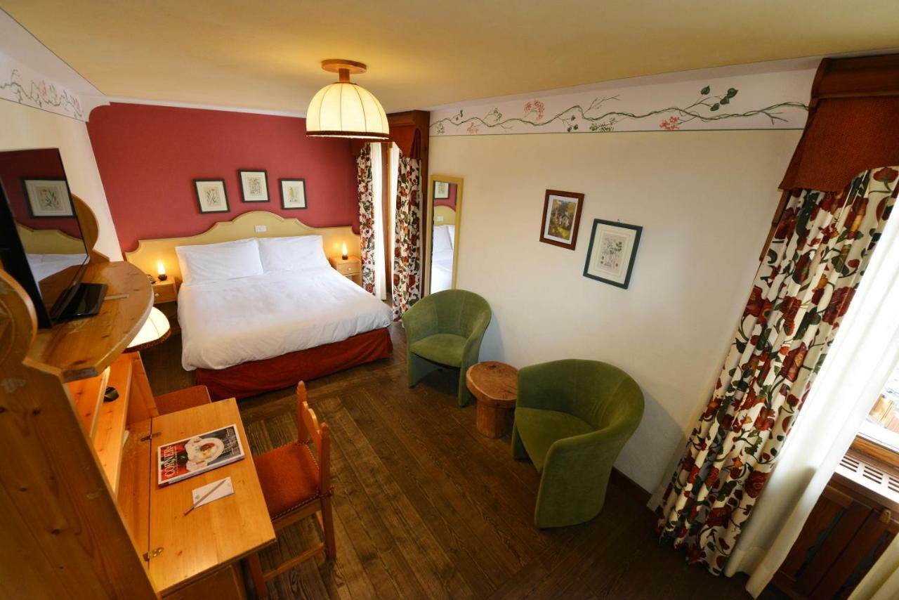 Senior Double or Twin Room Balcony